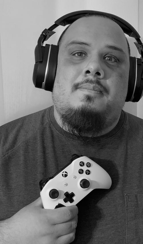 Roger Flores | AbeTech Headshot