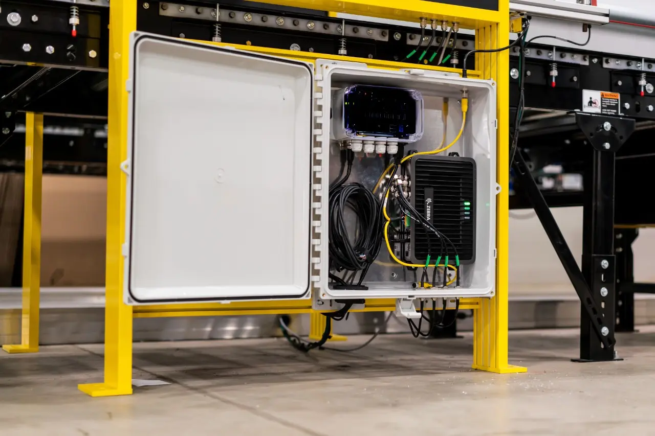 2 Warehouse Fixed RFID Tunnel Box with FX9600