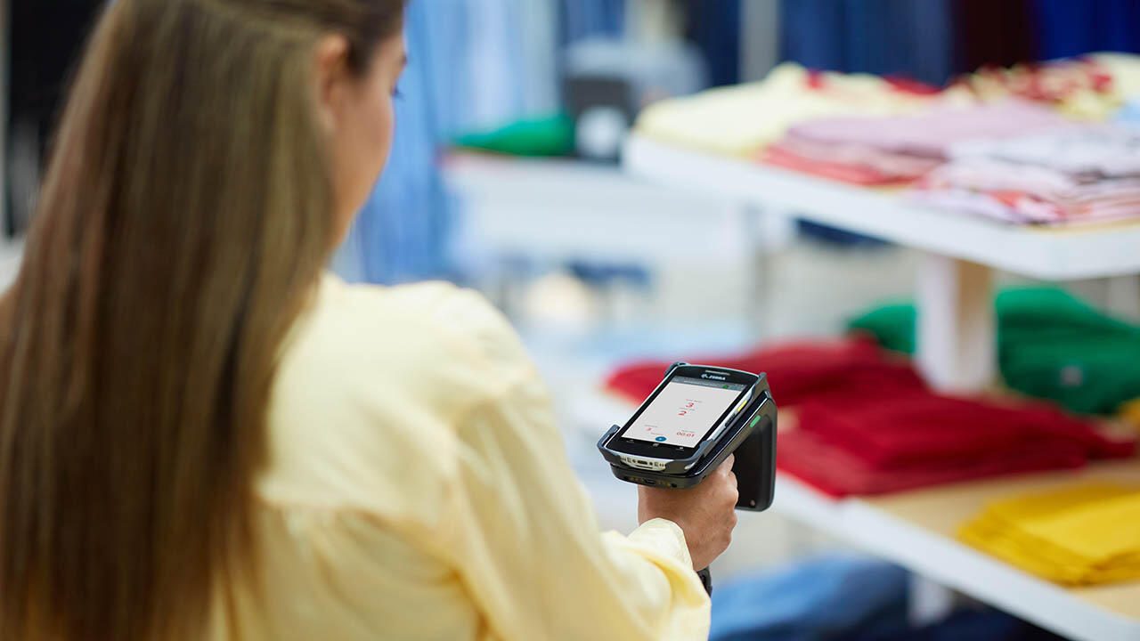 Quickly & Efficiently Get RFID Tags on Goods to Meet Retailers’ Mandates