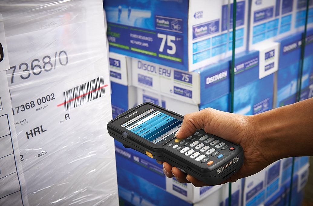 barcode scanner scanning large package